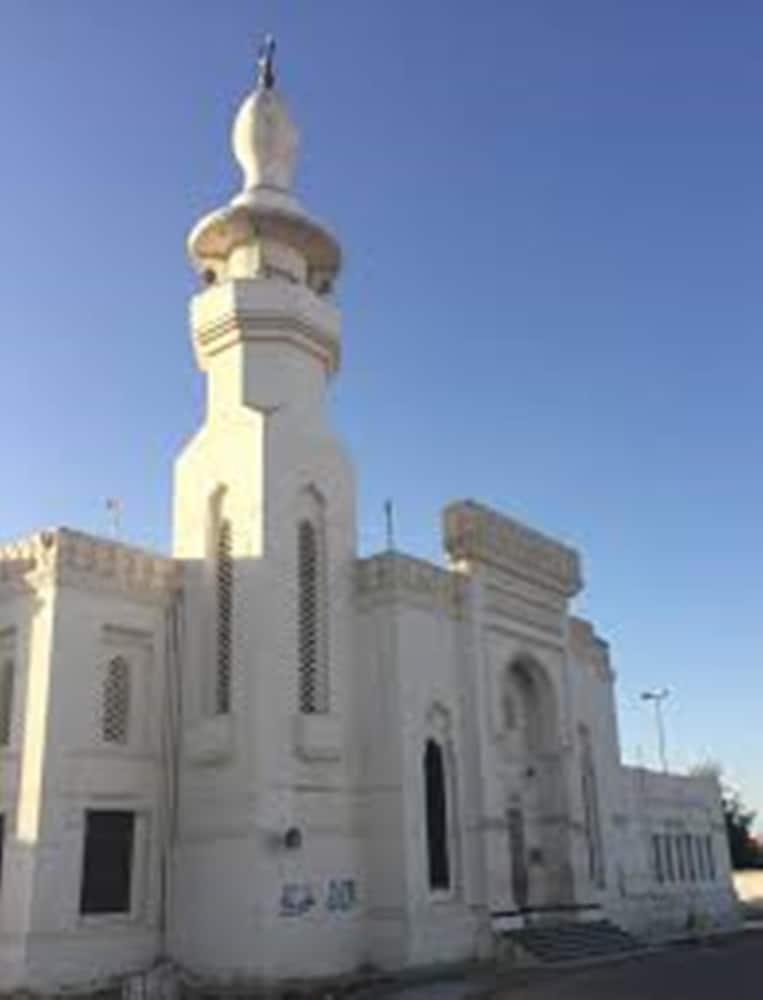 Hilton Garden Inn Tabuk Exteriör bild